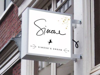 Simone